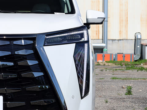 2026�� PHEV L ���� Ultra