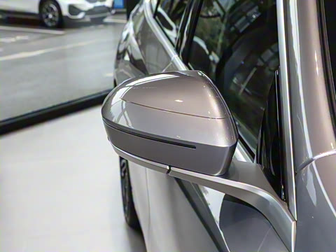 2026�� 530Li ������ M�˶���װ