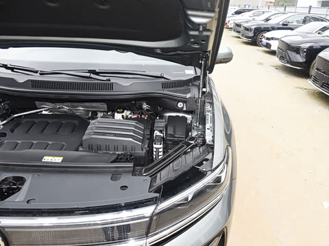 2026�� 450TSI �����콢 6��