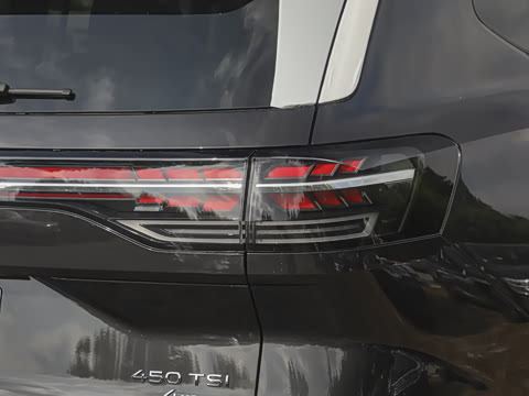 2026�� 450TSI �����콢 7��