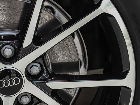 2026�� quattro 45�����ذ� 40TFSI ʱ�ж�����