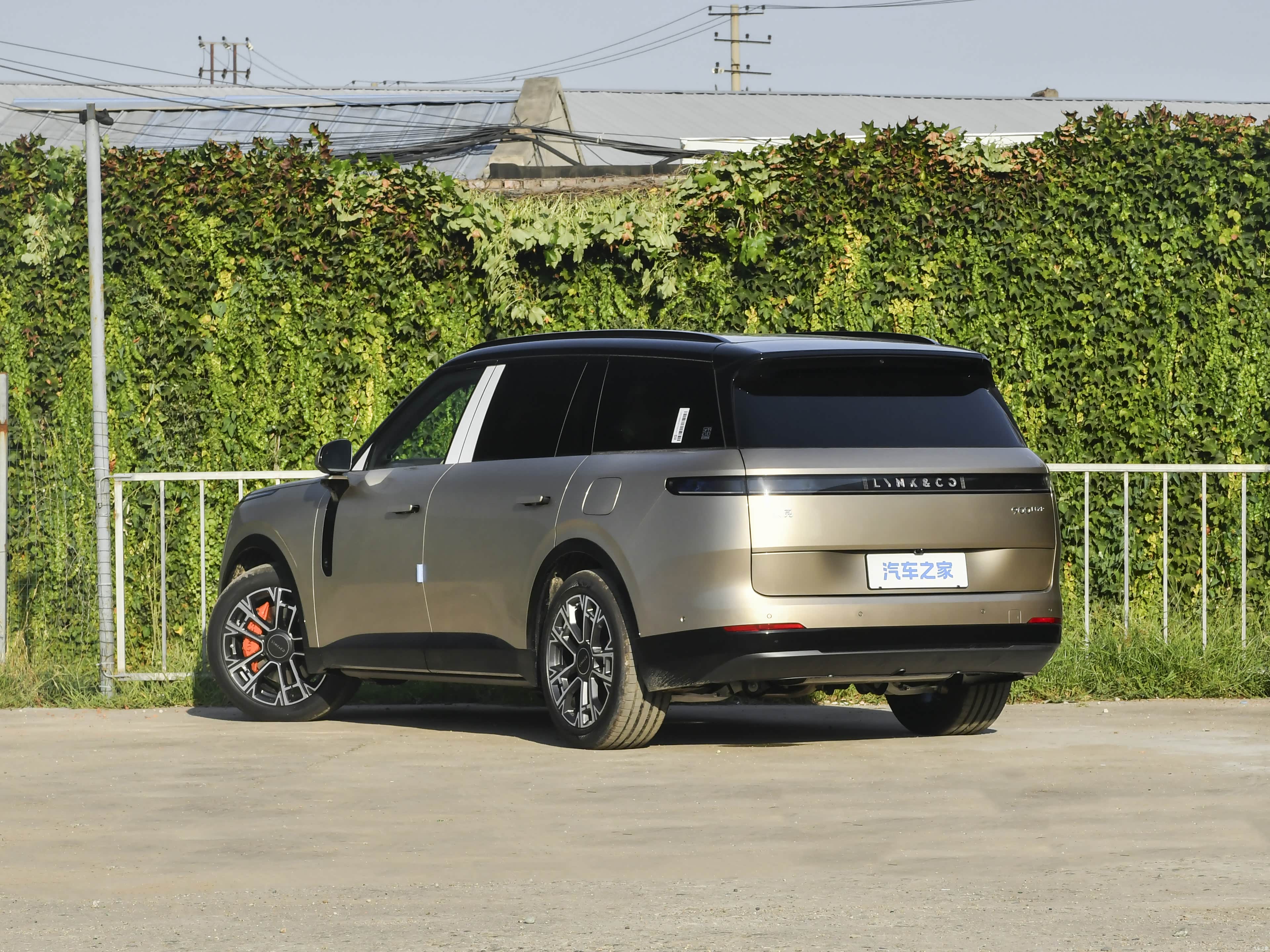 Lynk & Co 900, миниатюра 5