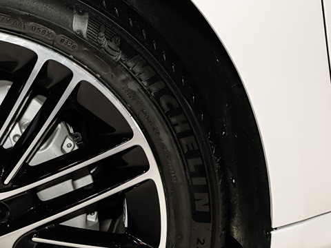 2026�� ���� Ultra ���� 100kWh (896�߼����״