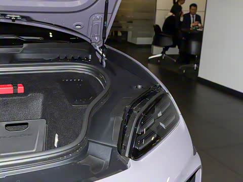 2026�� Macan ��������