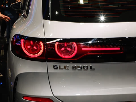2026�� ����� 350 L 4MATIC
