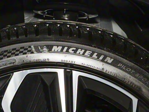 2025�� ����200 Max