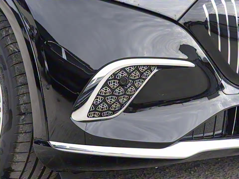 2025�� EQS 680 ���ݰ�