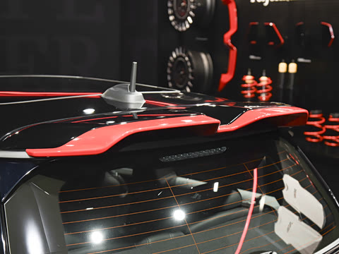 2025�� JOHN COOPER WORKS