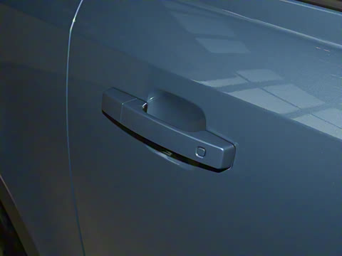 2025�� 90 2.0T P300 S