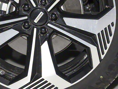 2025�� ���� Ultra