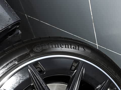 2026�� AMG GLB 35 4MATIC