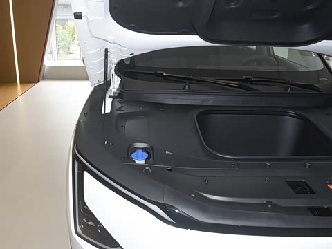 2025�� 530 Light