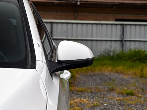 2026�� C 200 L �˶���