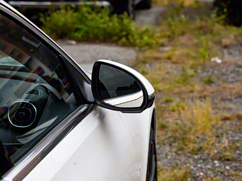 2026�� C 200 L �˶���