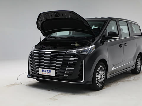 2025�� �Ŀ� MAX 2.0T �Զ������� ���� 7��