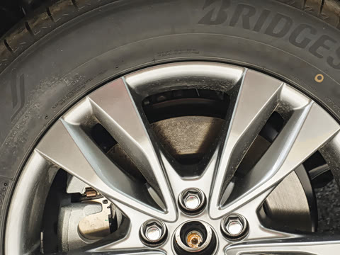 2027�� 2.5L ˫��������԰�