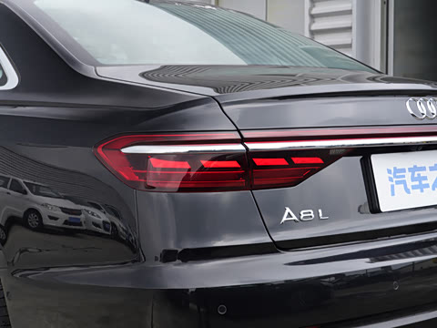 2026�� A8L 55 TFSI quattro �콢��