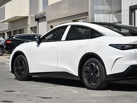 2026�� 630 Ԫ����а� 185kW