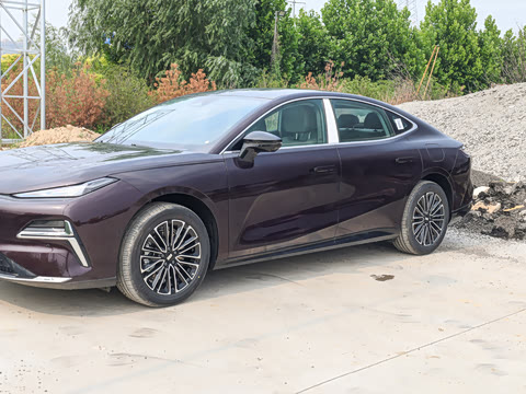 2026�� 225km EM-i Զ���Һ�����