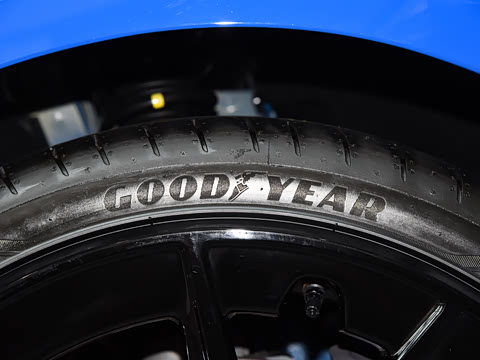 2026�� Carrera 3.0T