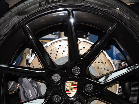 2026�� Carrera 3.0T