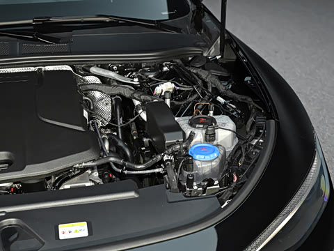 2026�� 2.0T quattro ������	