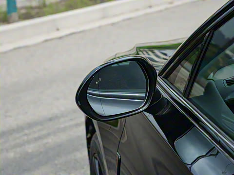 2025�� 2.0T �Զ���Ӱ200���������