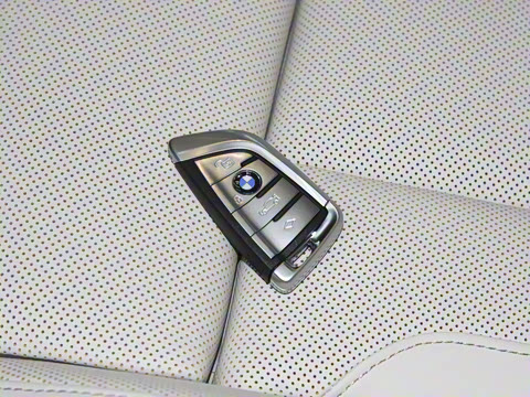 2022�� 840i ���Ž��ܳ� M�˶���װ