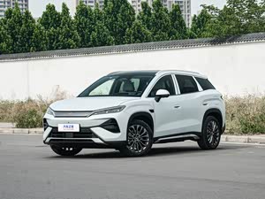 宋Ultra EV热销中 售价15.19万元起