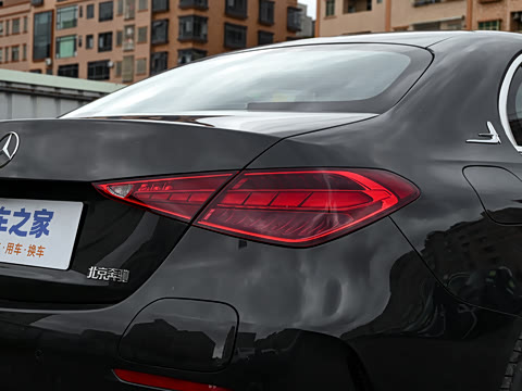 2025�� �Ŀ� C 350 eL