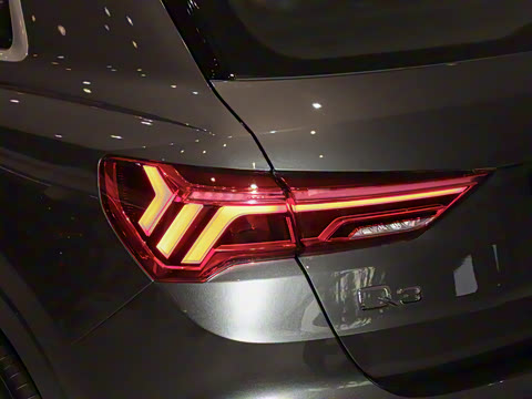 2025�� quattro 45�����ذ� 35TFSI  ��ȡ������