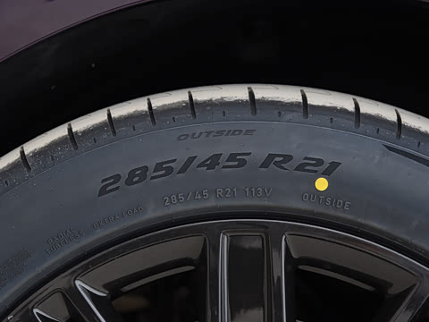 2025�� ���� Ultra�� 53.4kWh 6���� (896�߼����״