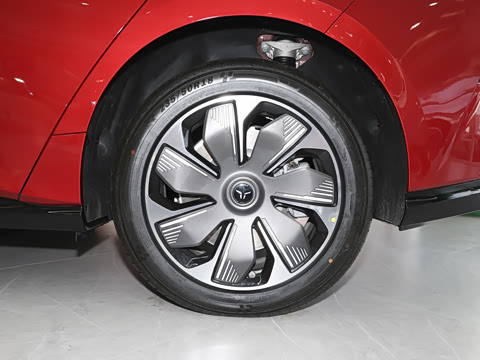 2025�� 550��