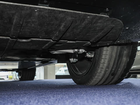 2025�� 102kWh ��ƽ���ر��