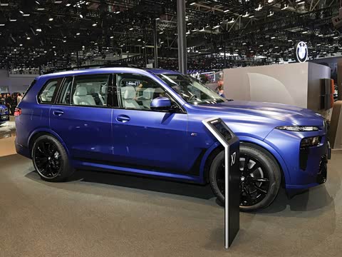 2026�� xDrive40i ������M�˶���װ 7��