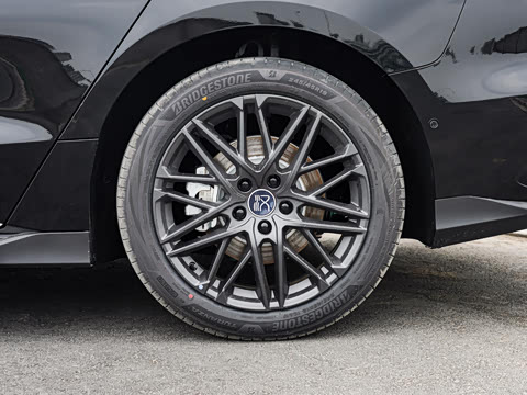 2026�� EV �Ǽݰ� 705KM����������