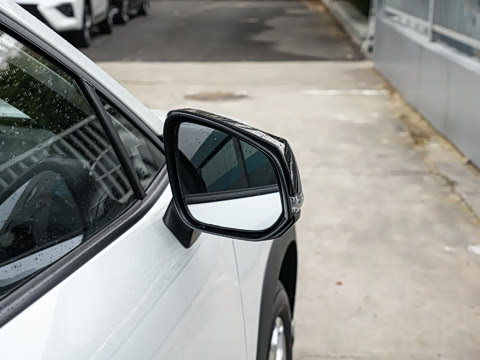 2026�� 2.0L CVT����PLUS��