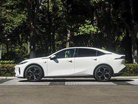 2026�� 240Ultra��ΪǬ��ADS SE��