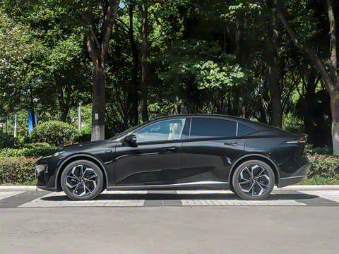 2026�� 550Ultra��ΪǬ��ADS SE��