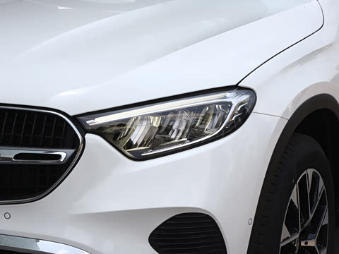 2026�� �Ŀ� GLC 260 L 4MATIC �����