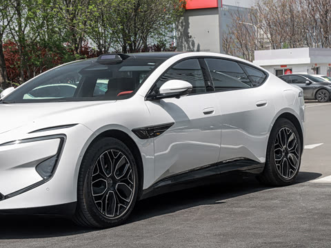 2026�� �Ŀ� Max ˫��������