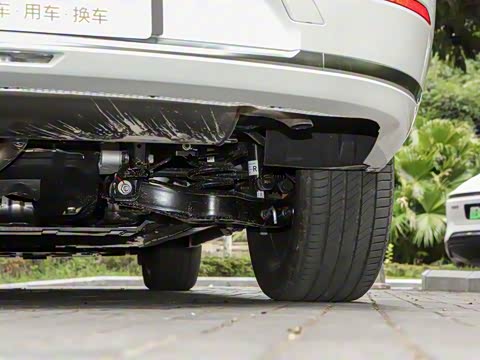 2025�� Ǭ�� UItra 6��