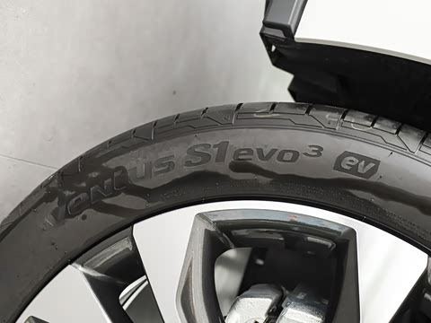 2027�� 2.5L�춯 ���PLUS��