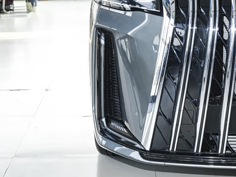 2026�� ���̰� 230����� 7��