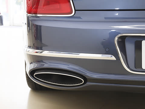 2026�� 4.0T V8 ��׼��