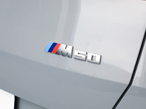 2025�� M50 xDrive