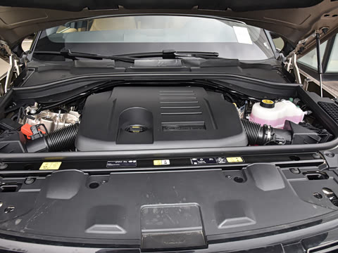 2026�� 3.0 L6 400PS HSE�����