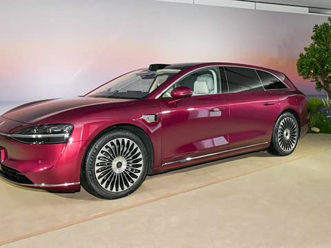 2025�� ���� ����Ultra