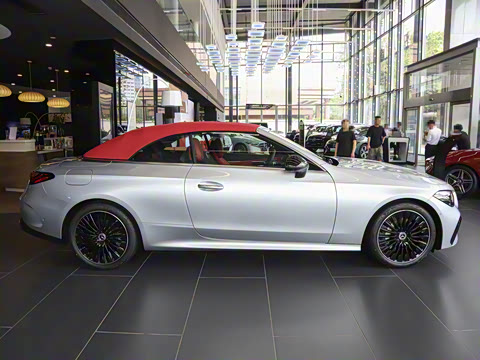 2025�� CLE 300 4MATIC ������ܳ�