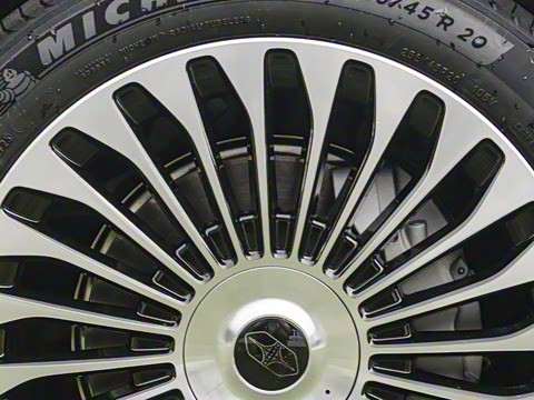 2025�� ���� Ultra��������